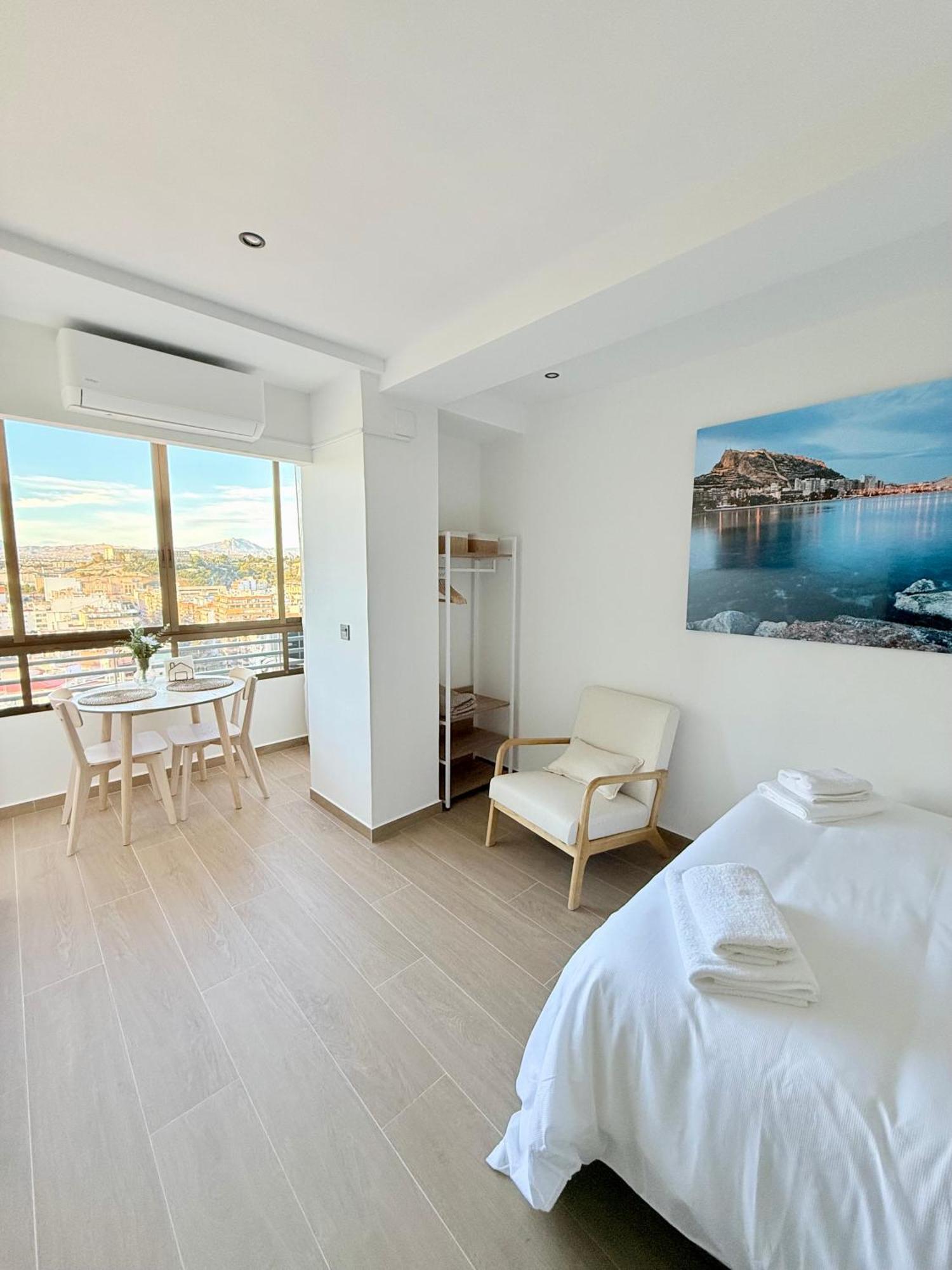 Apartament 18Th Floor City Center Riscal Alicante Exteriör bild