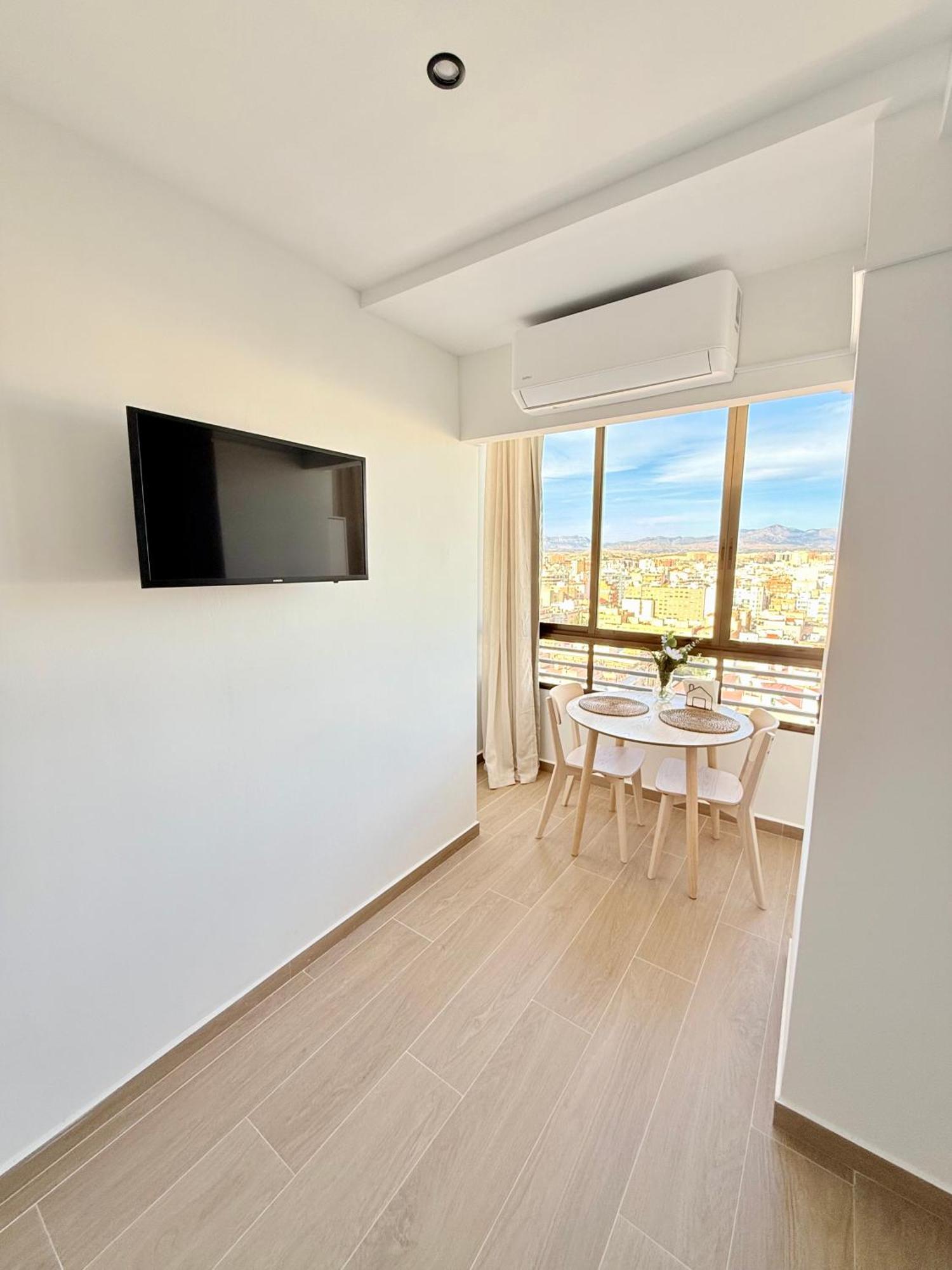Apartament 18Th Floor City Center Riscal Alicante Exteriör bild