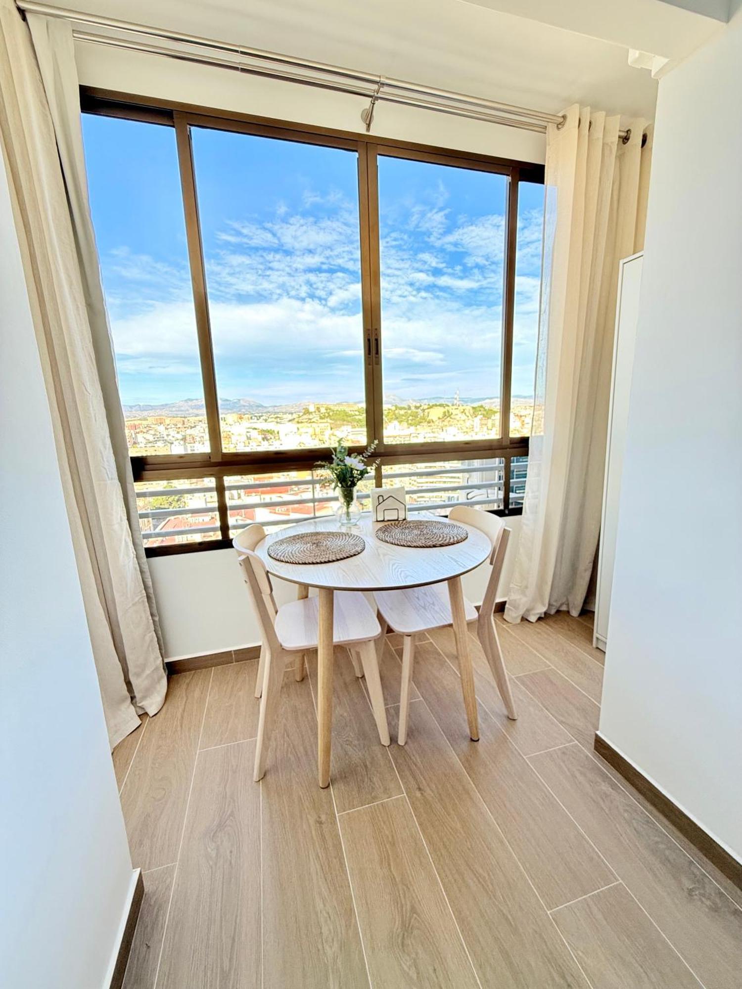 Apartament 18Th Floor City Center Riscal Alicante Exteriör bild